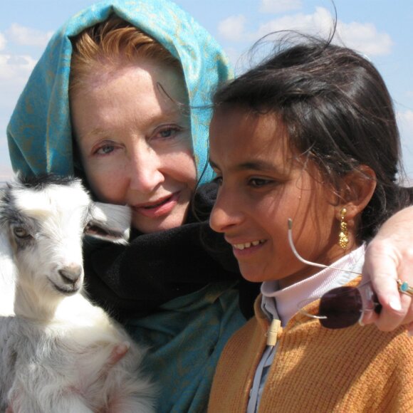 Meet the Posher - Picture 6 of 7